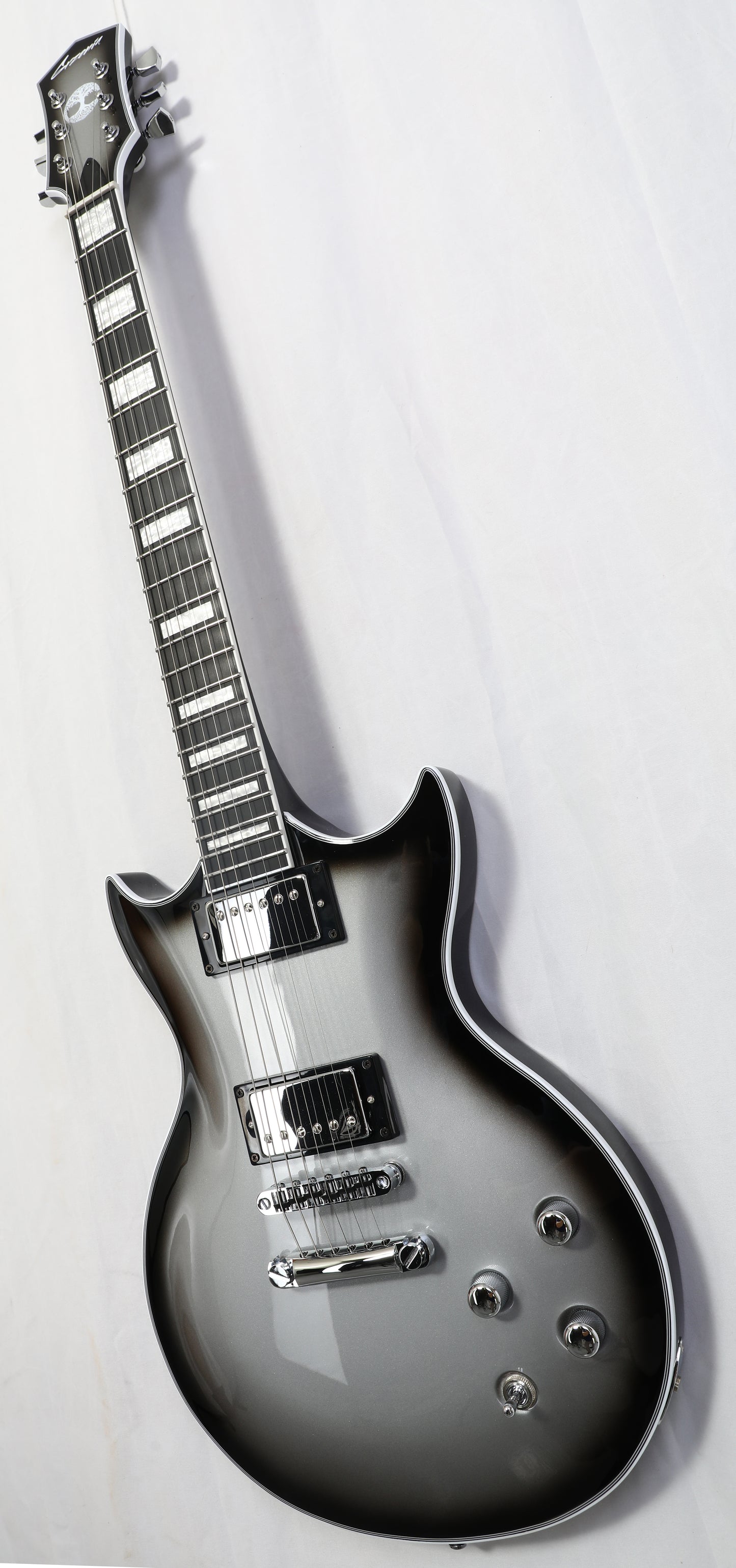 Roots Series Baroness - Silverburst