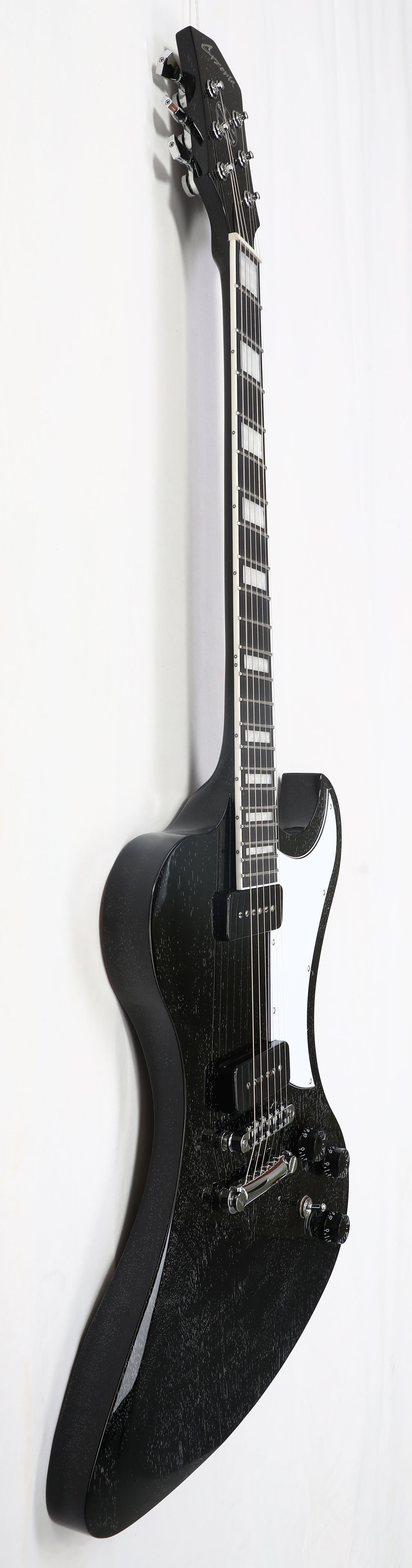 Standard Series Royale - Hair of The Dog (P90)