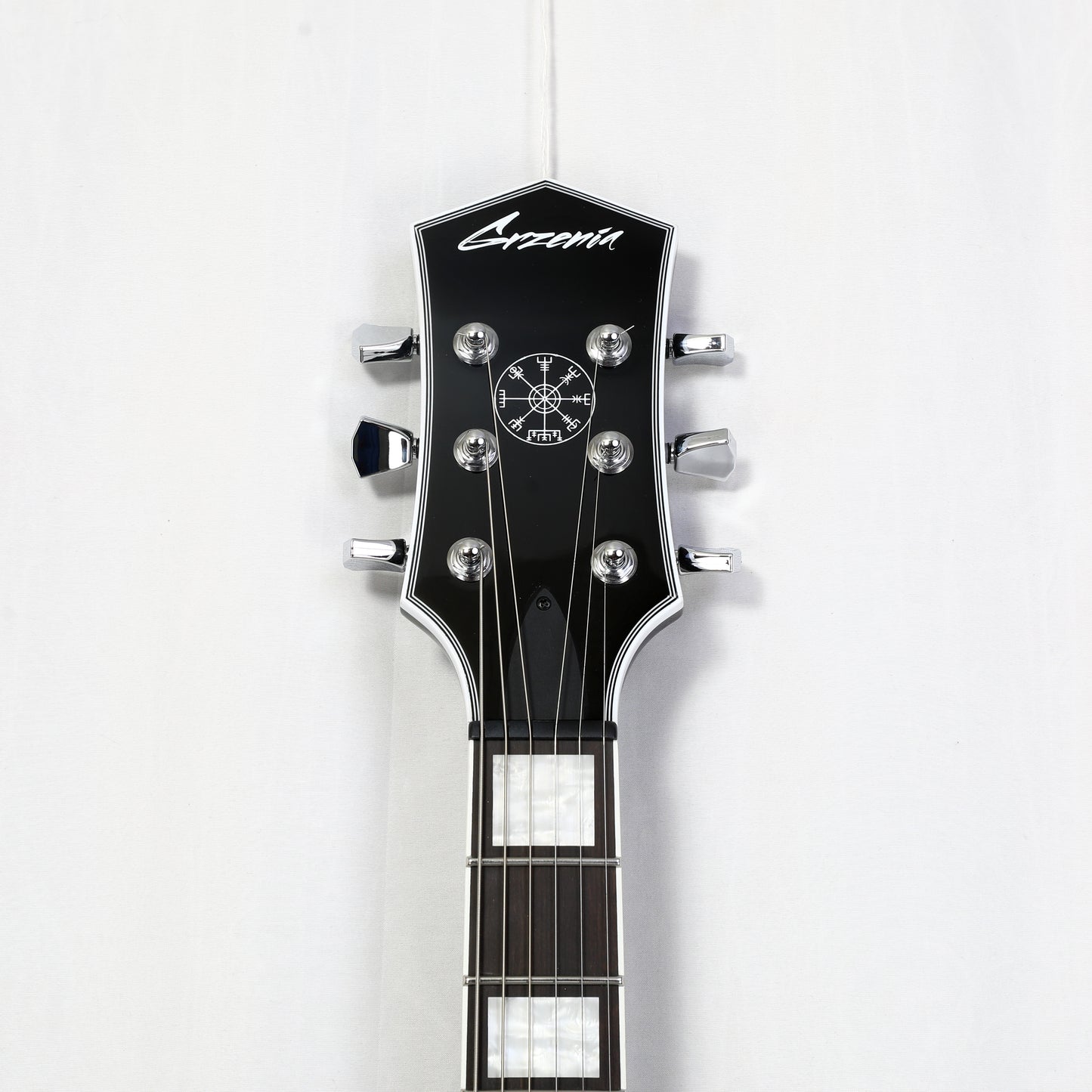 Standard Series Royale - Black Beauty Reissue