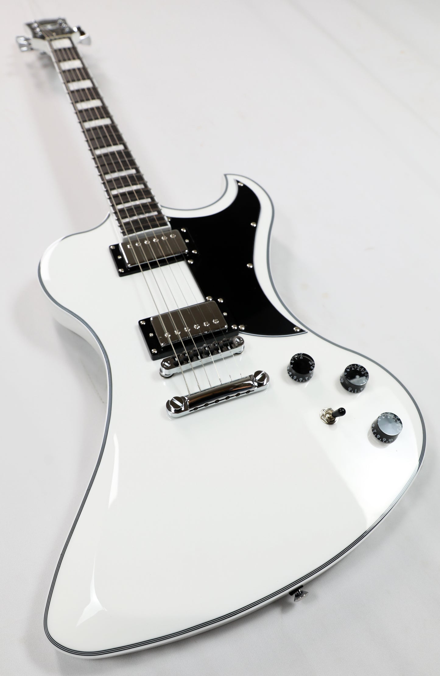 Roots Series Royale - Blizzard White B STOCK