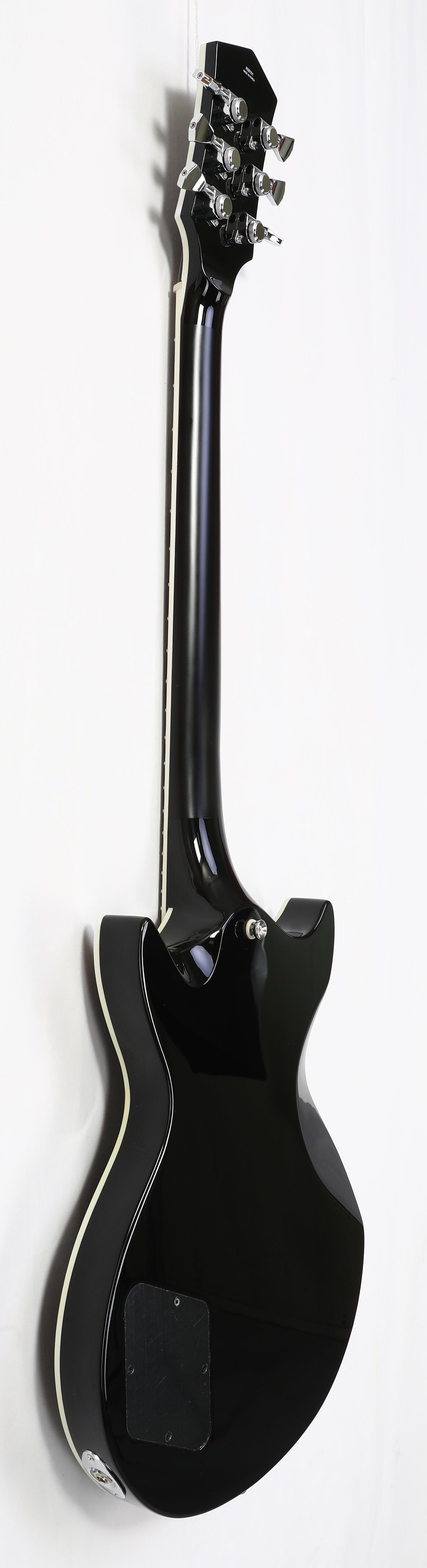 Roots Series Baroness - Chrome Black Beauty